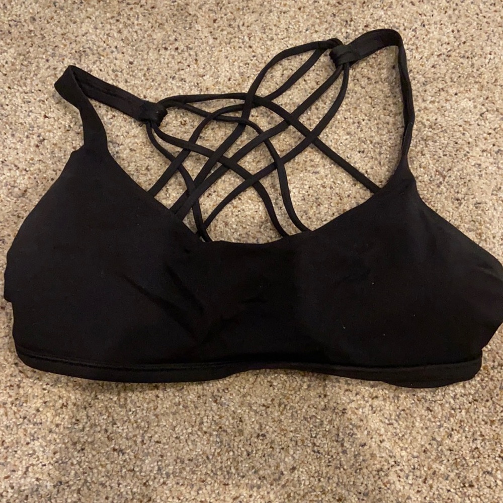 lululemon free to be sports bra